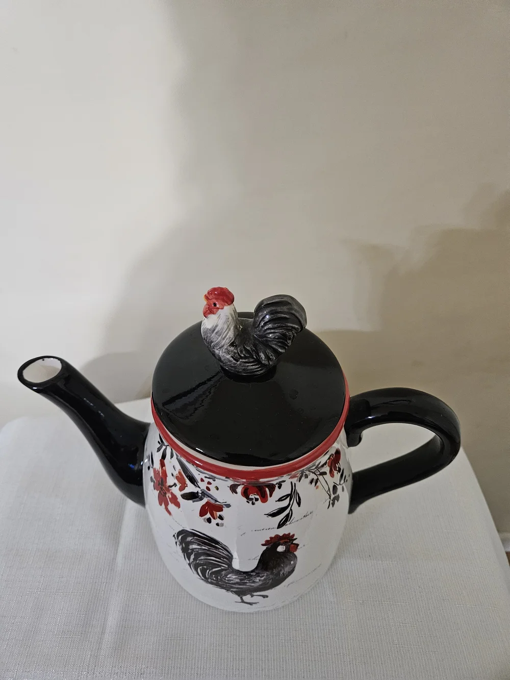 Cracker Barrel Ceramic Rooster Teapot - White, Black & Red